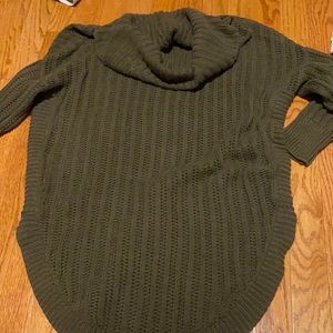Turtle neck sweater